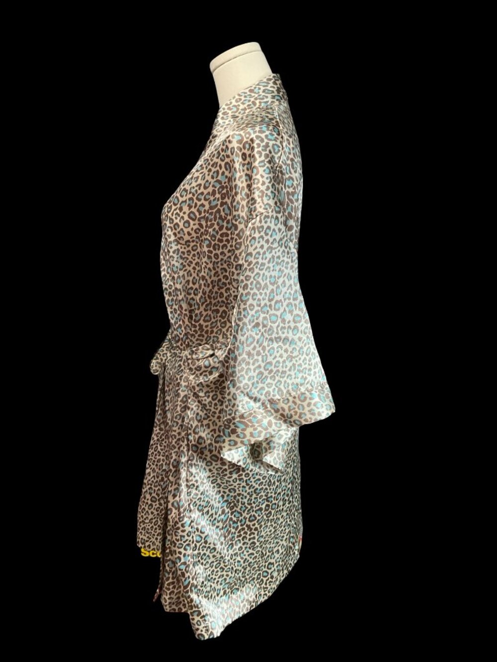 Leopard Print Silky Robe - Picture 4 of 5